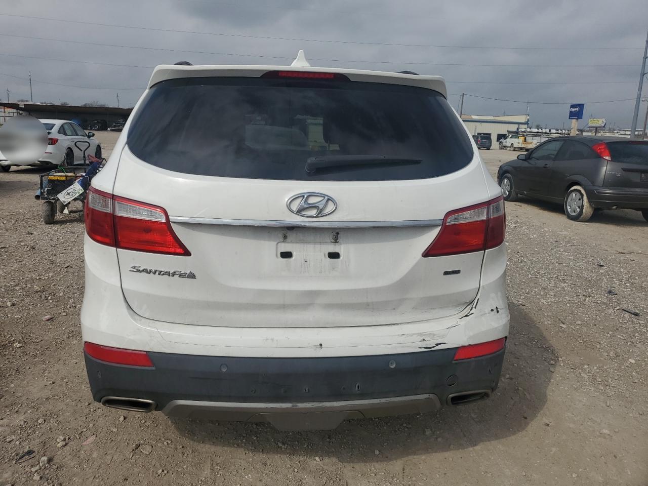 2014 Hyundai Santa Fe - Image 6