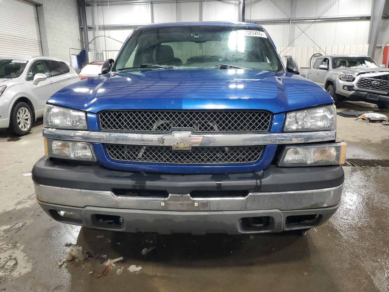 2003 Chevrolet Silverado - Image 5