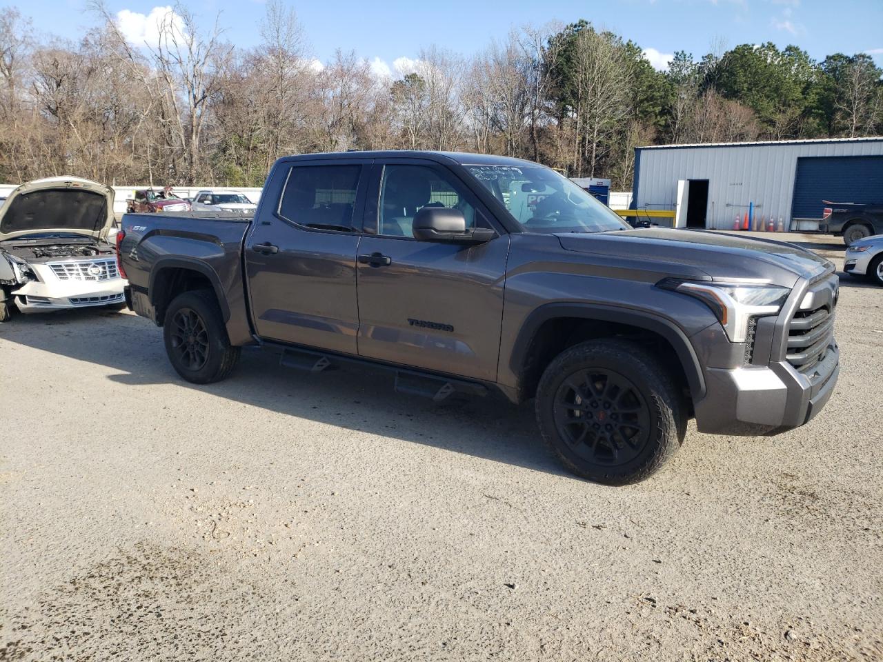 2023 Toyota Tundra - Image 4