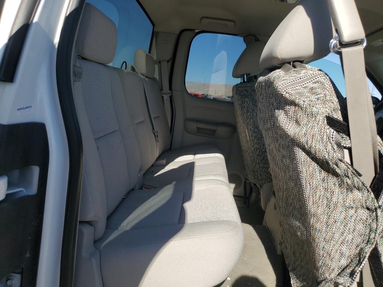 2010 GMC Sierra - Image 10
