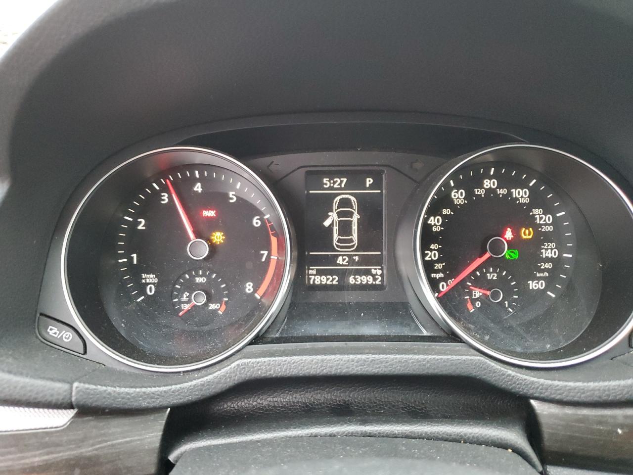 2016 Volkswagen Passat - Image 9