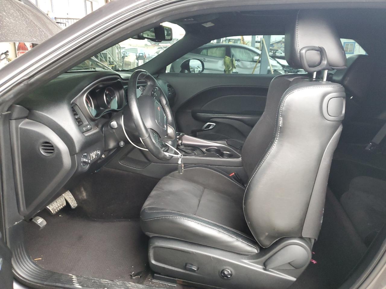 2019 Dodge Challenger - Image 7