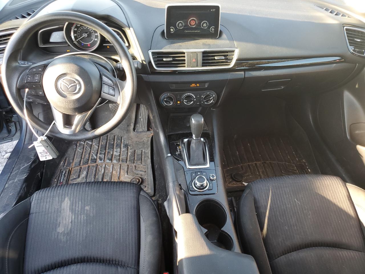2016 Mazda 3 - Image 8