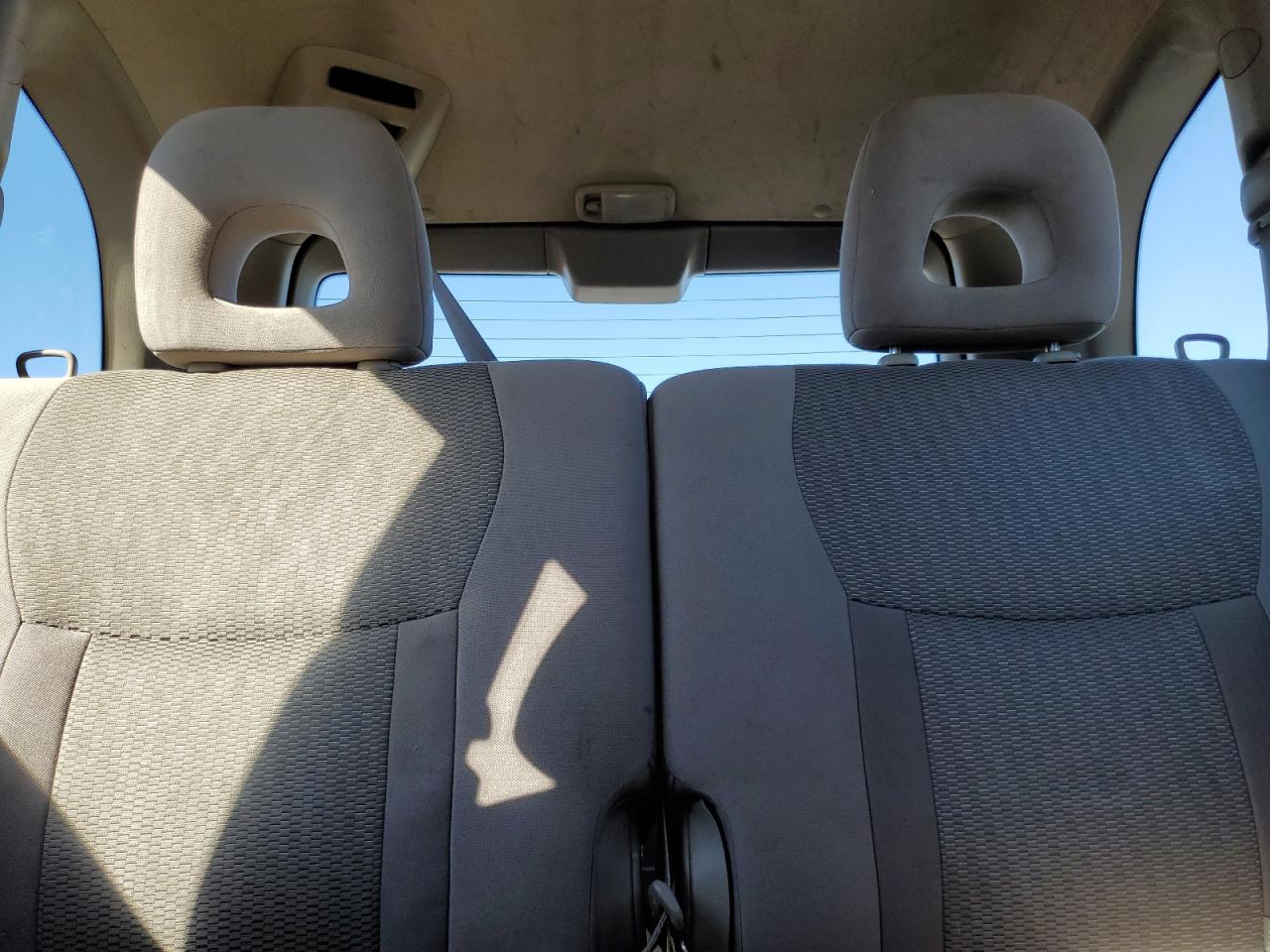 2005 Toyota RAV 4 - Image 10