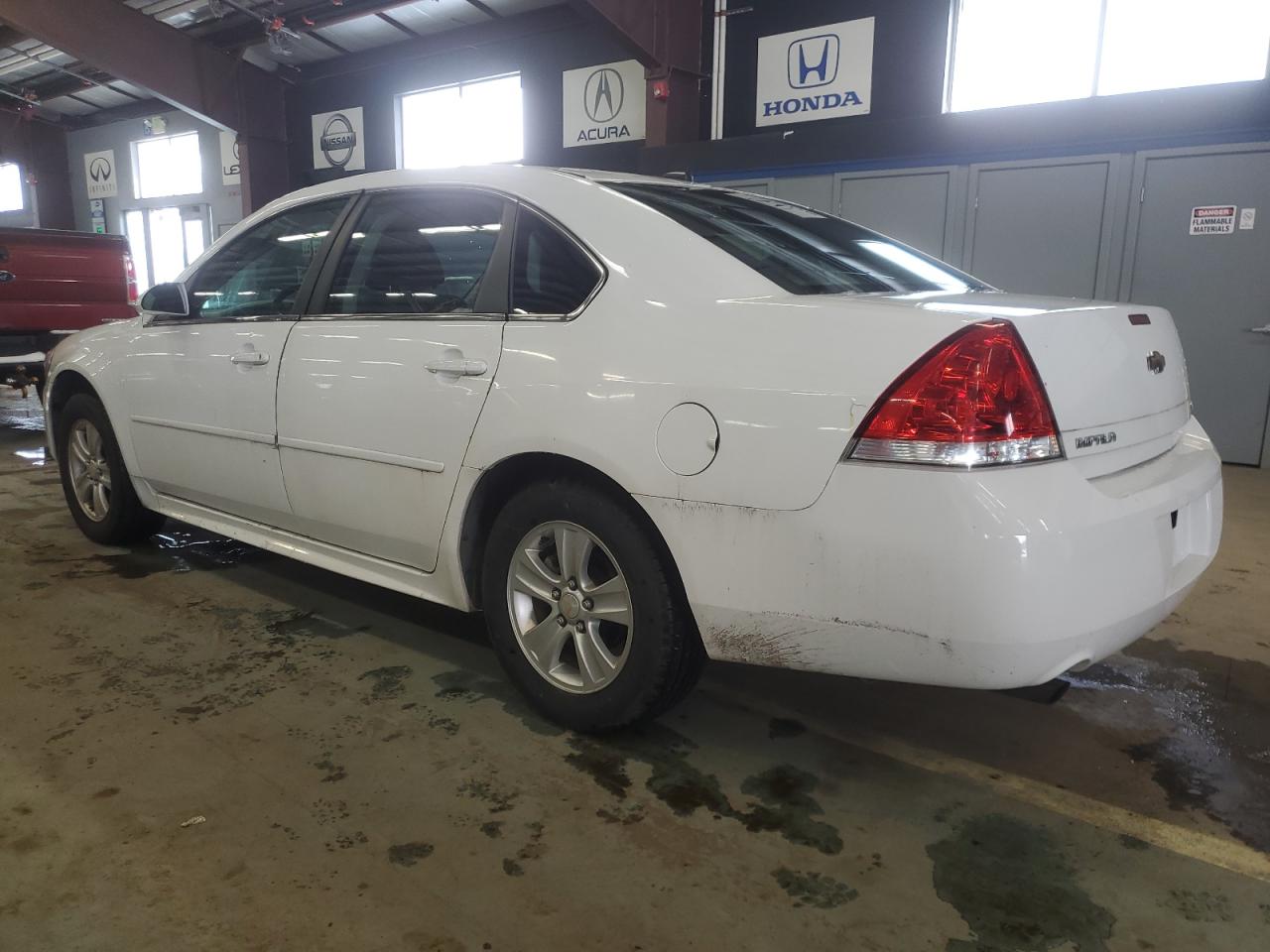 2015 Chevrolet Impala - Image 2