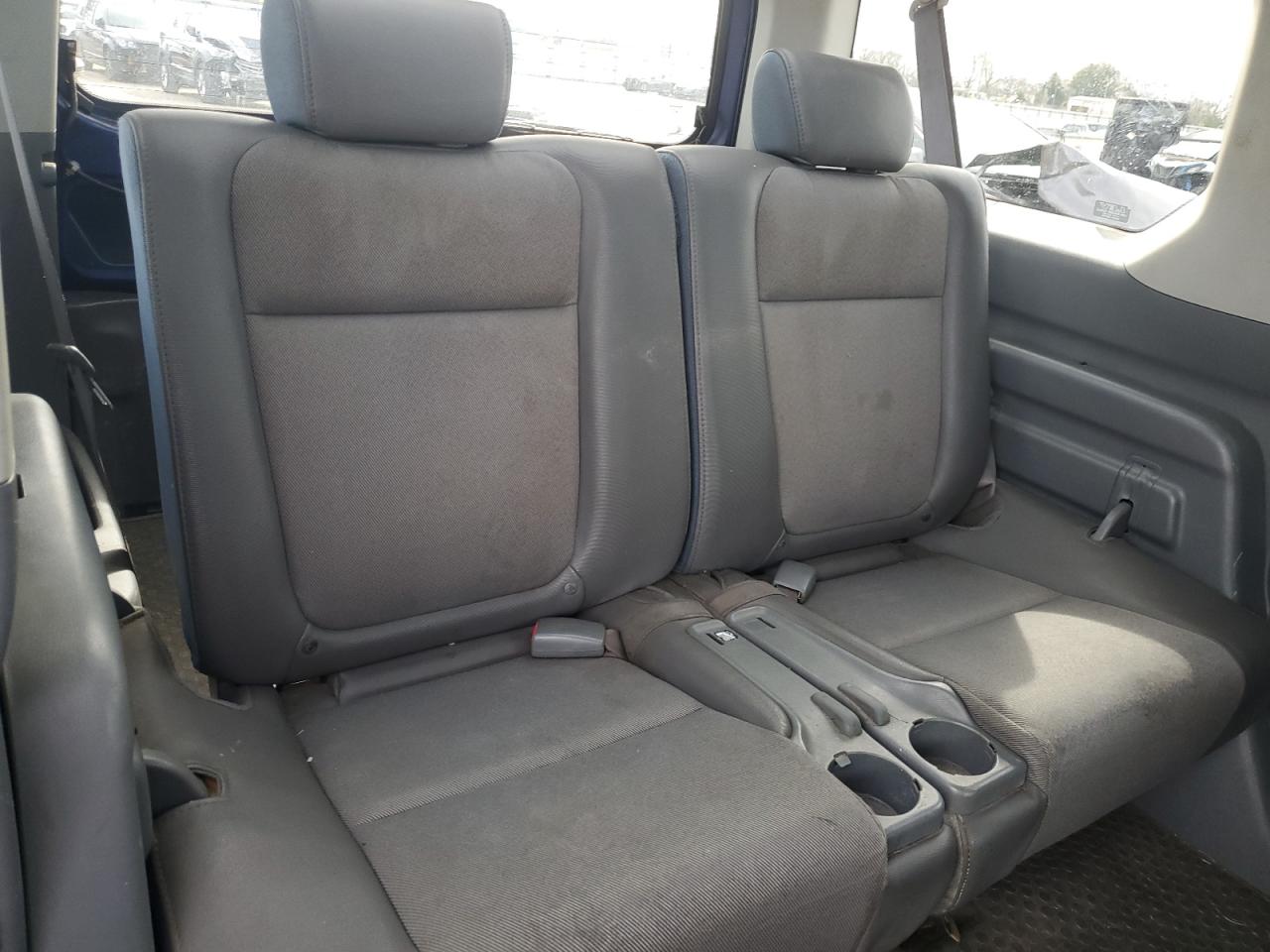 2005 Honda Element - Image 11