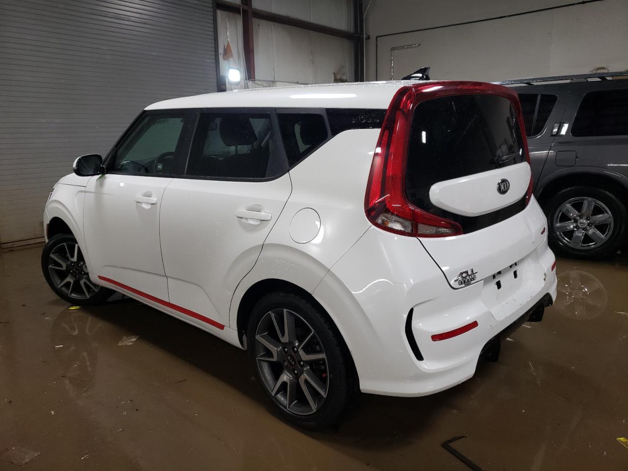 2020 Kia Soul - Image 2