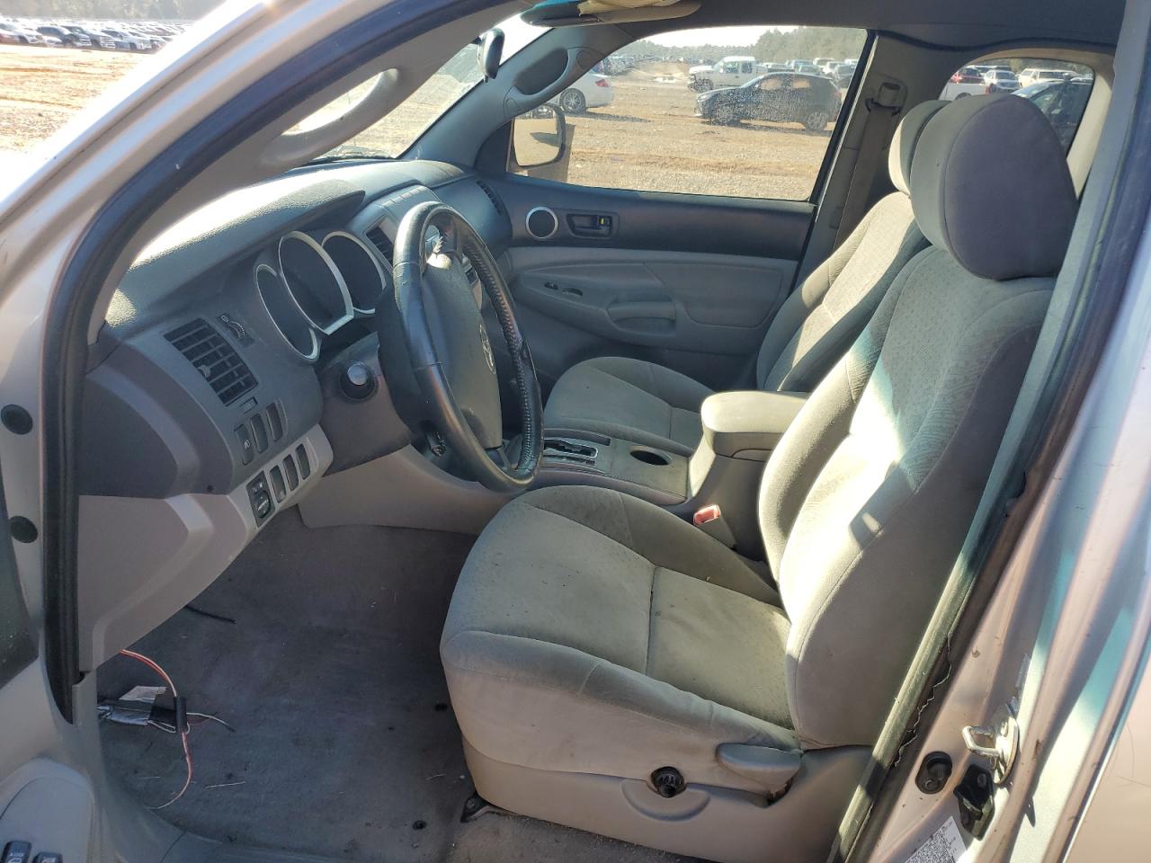 2006 Toyota Tacoma - Image 7