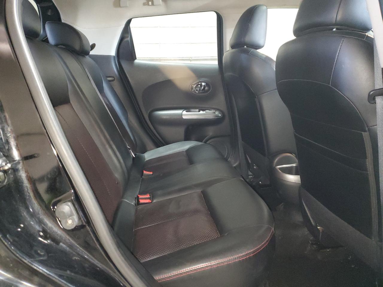 2013 Nissan Juke - Image 11