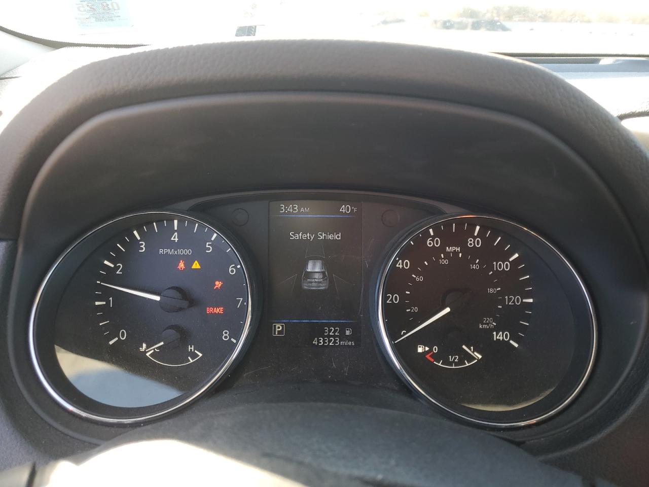 2018 Nissan Rogue - Image 9