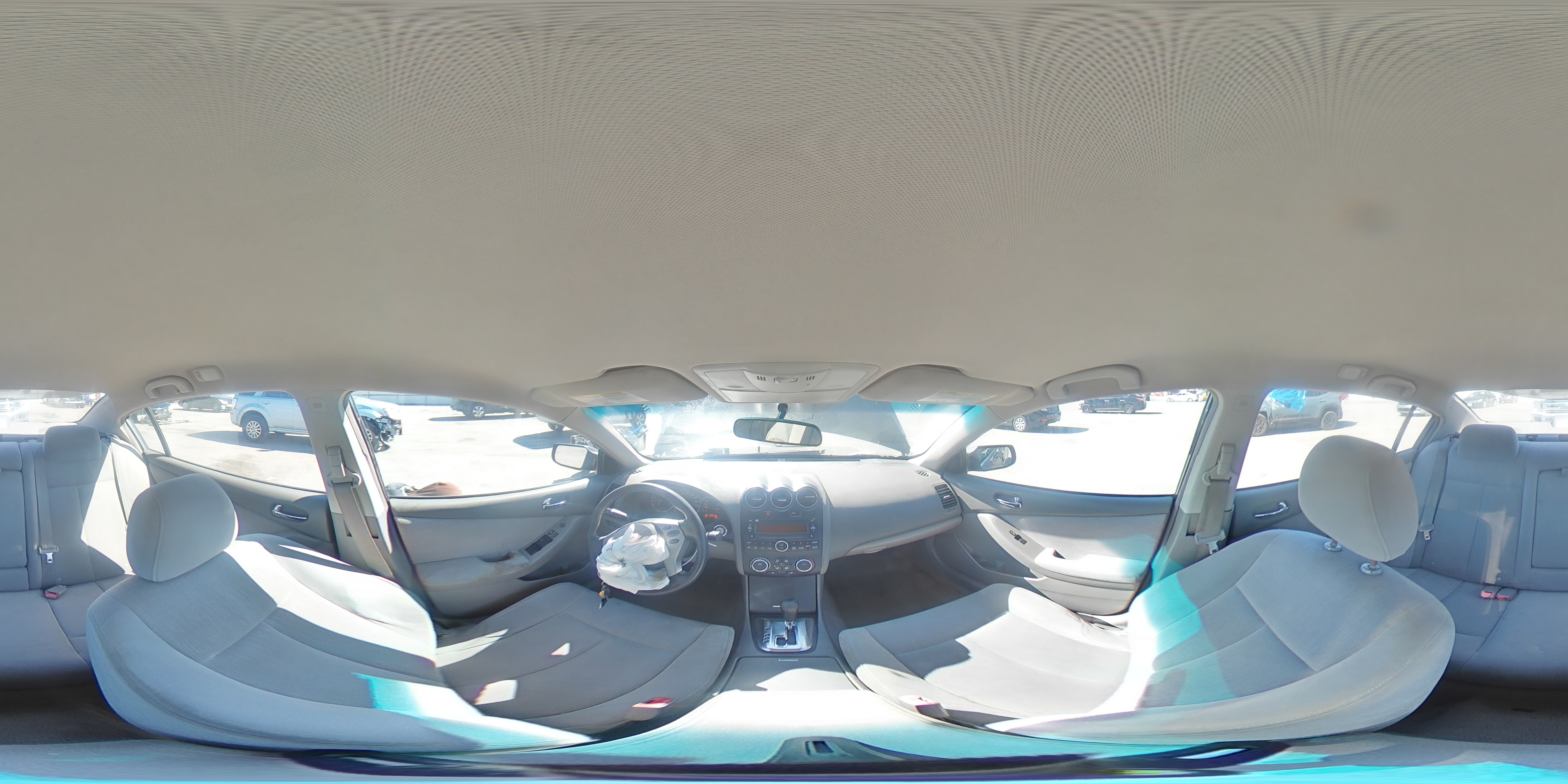 2010 Nissan Altima - Image 13