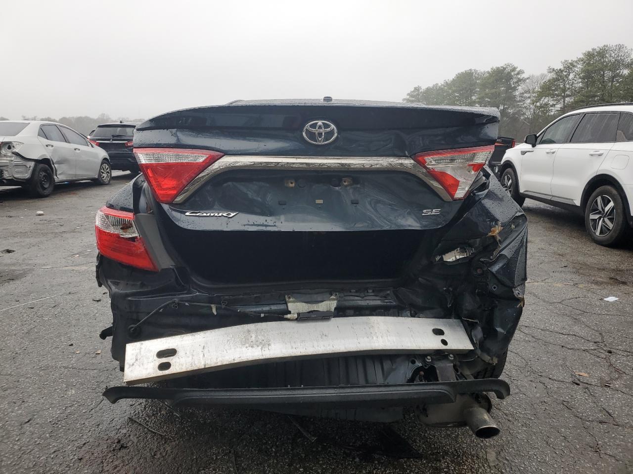 2016 Toyota Camry - Image 6