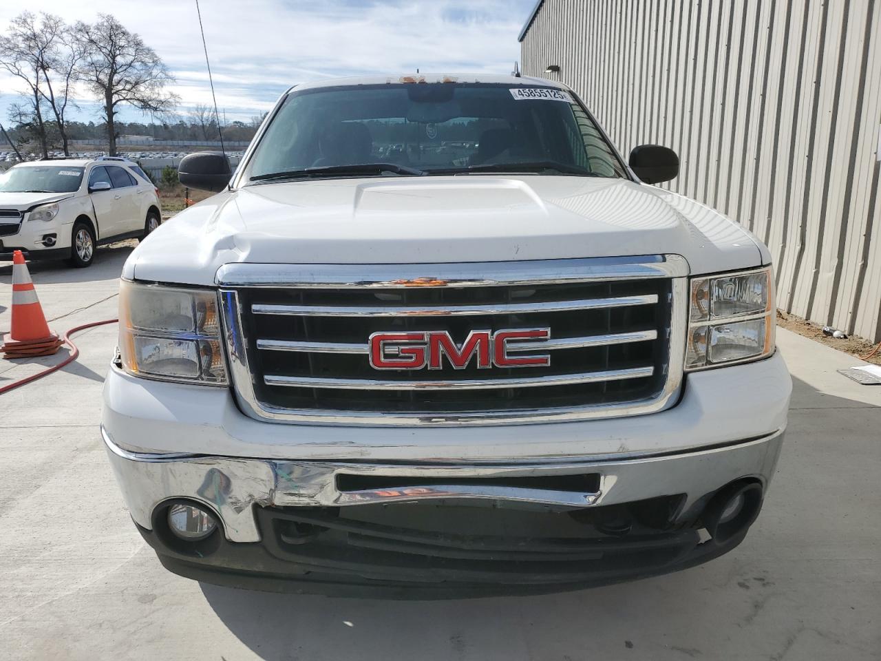 2013 GMC Sierra - Image 5