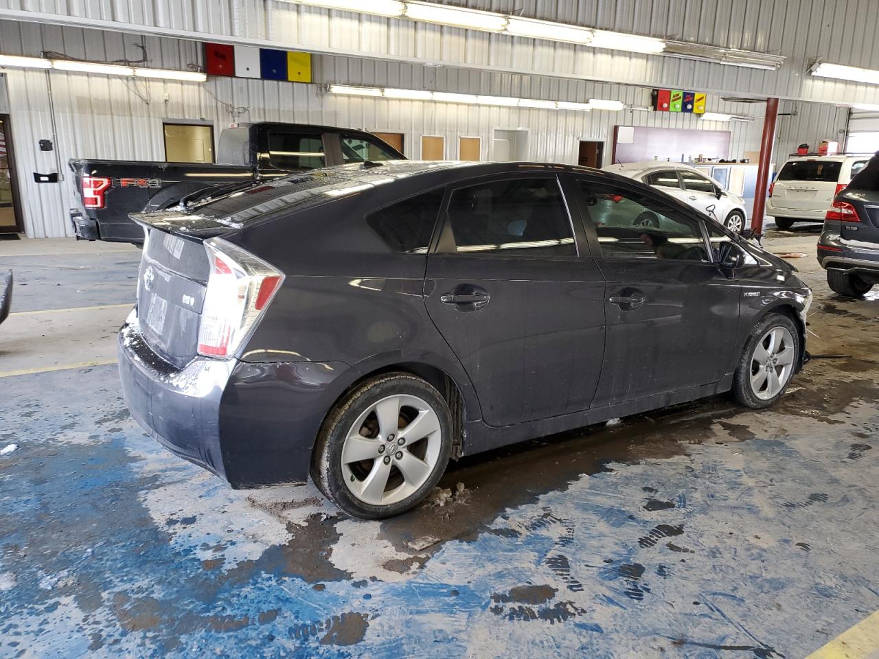 2014 Toyota Prius - Image 3