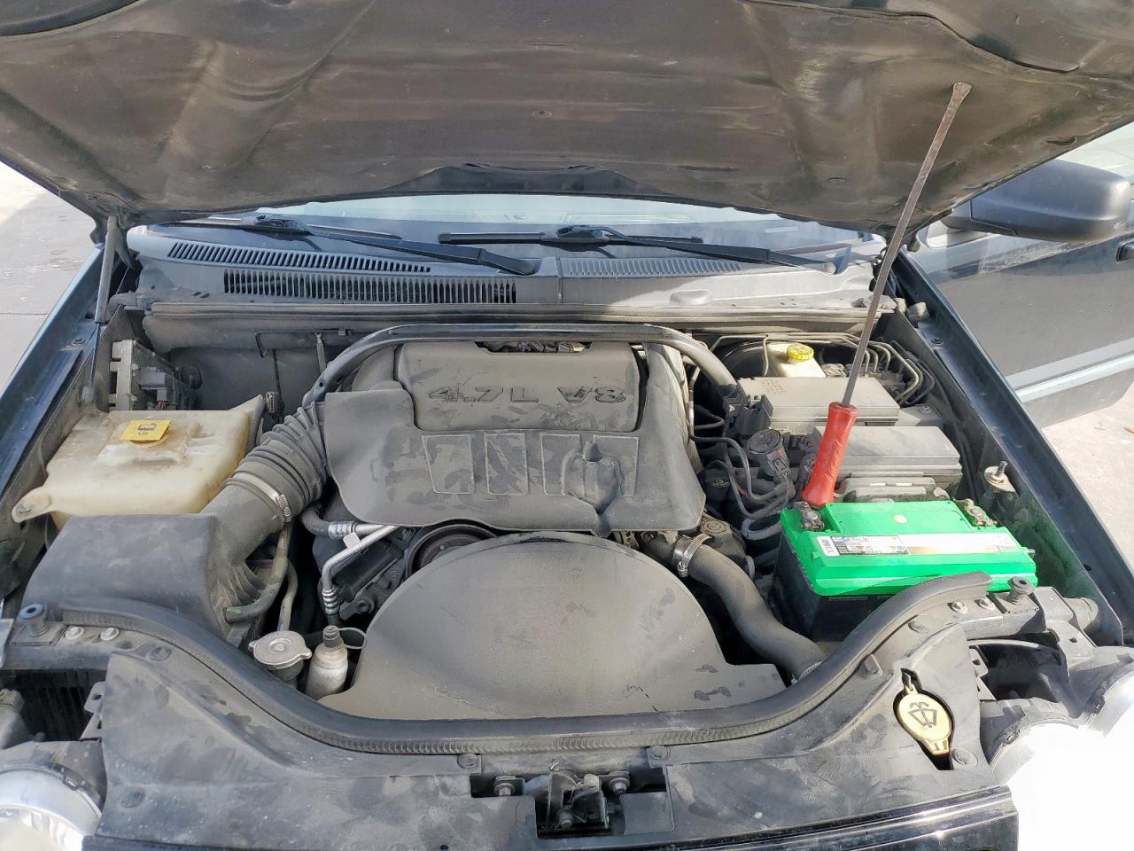 2008 Jeep Grand Cherokee - Image 11