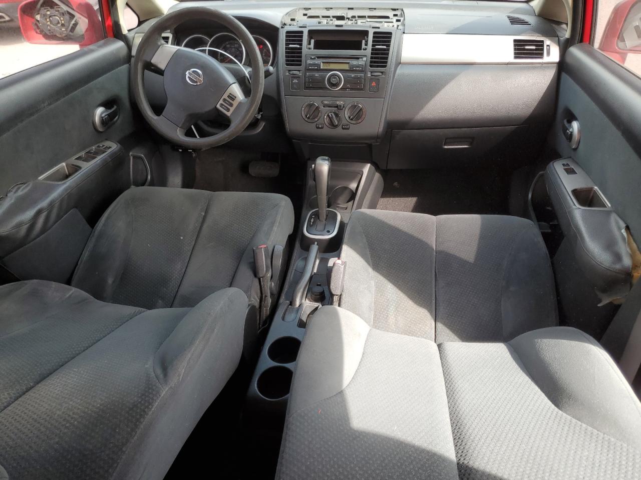 2010 Nissan Versa - Image 8