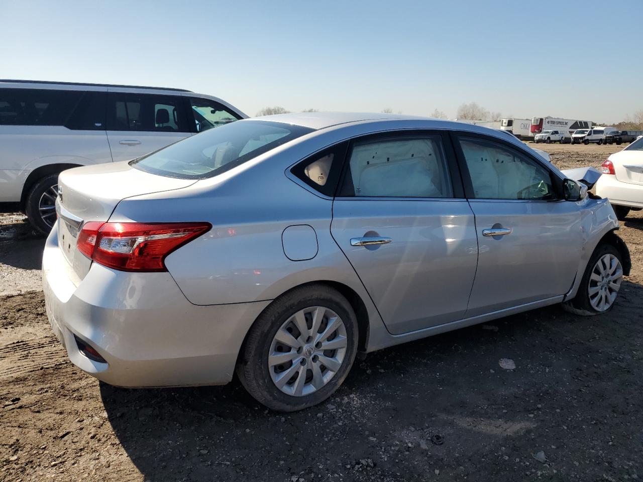 3N1AB7AP4JY289297 NISSAN SENTRA 2018