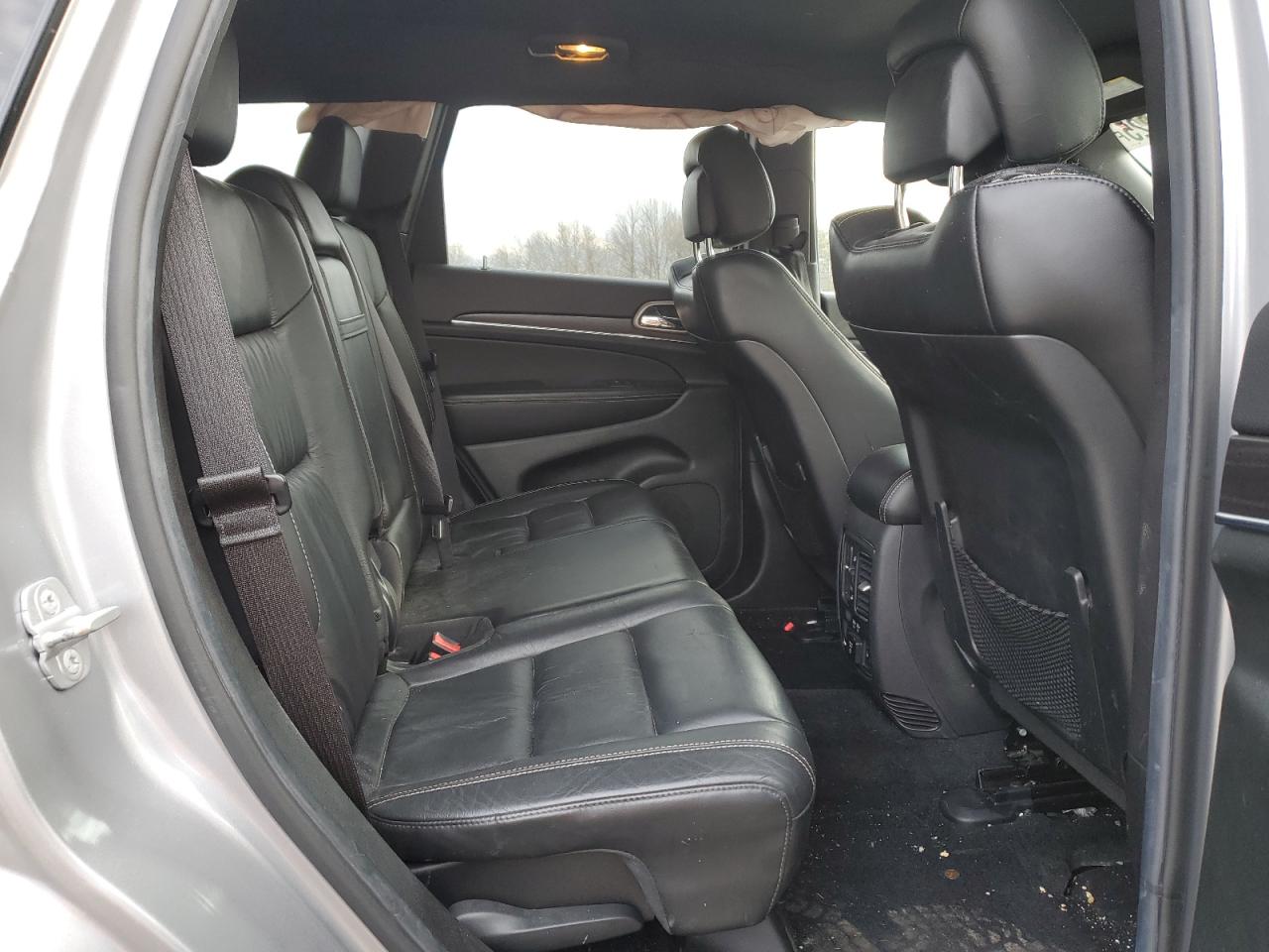 2014 Jeep Grand Cherokee - Image 11