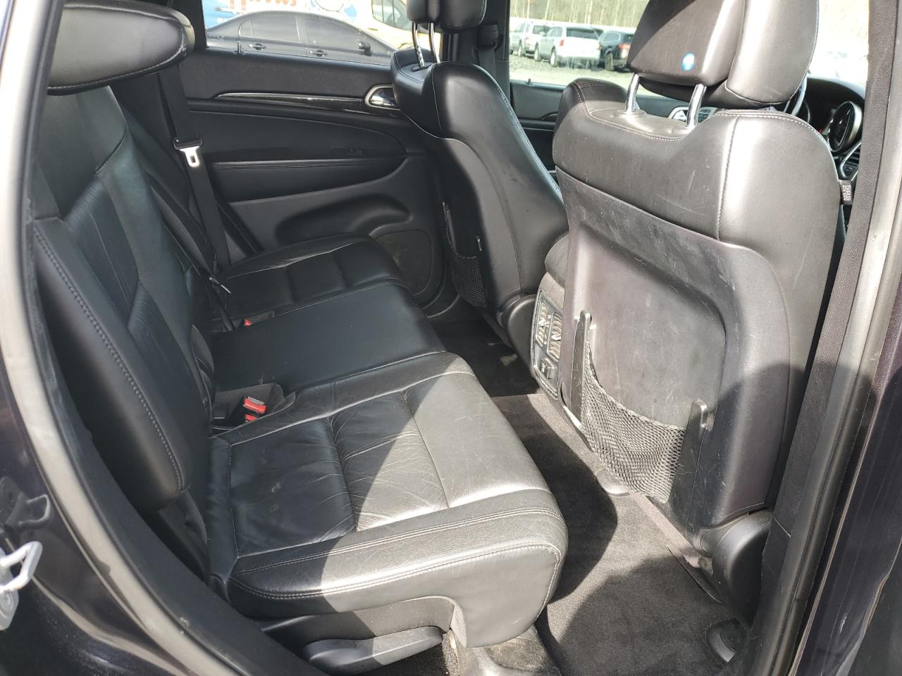 2013 Jeep Grand Cherokee - Image 11