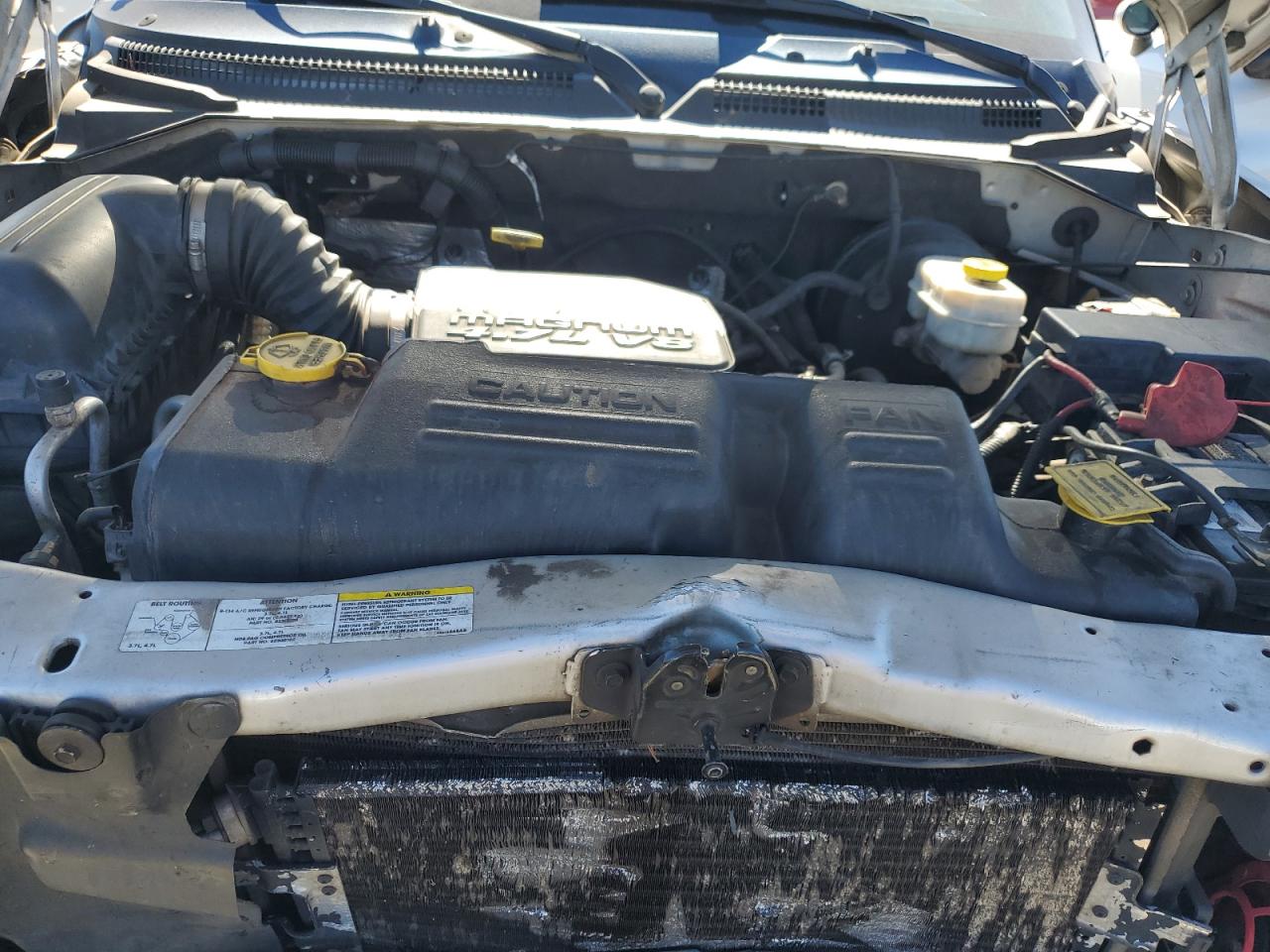 2004 Dodge Dakota - Image 11