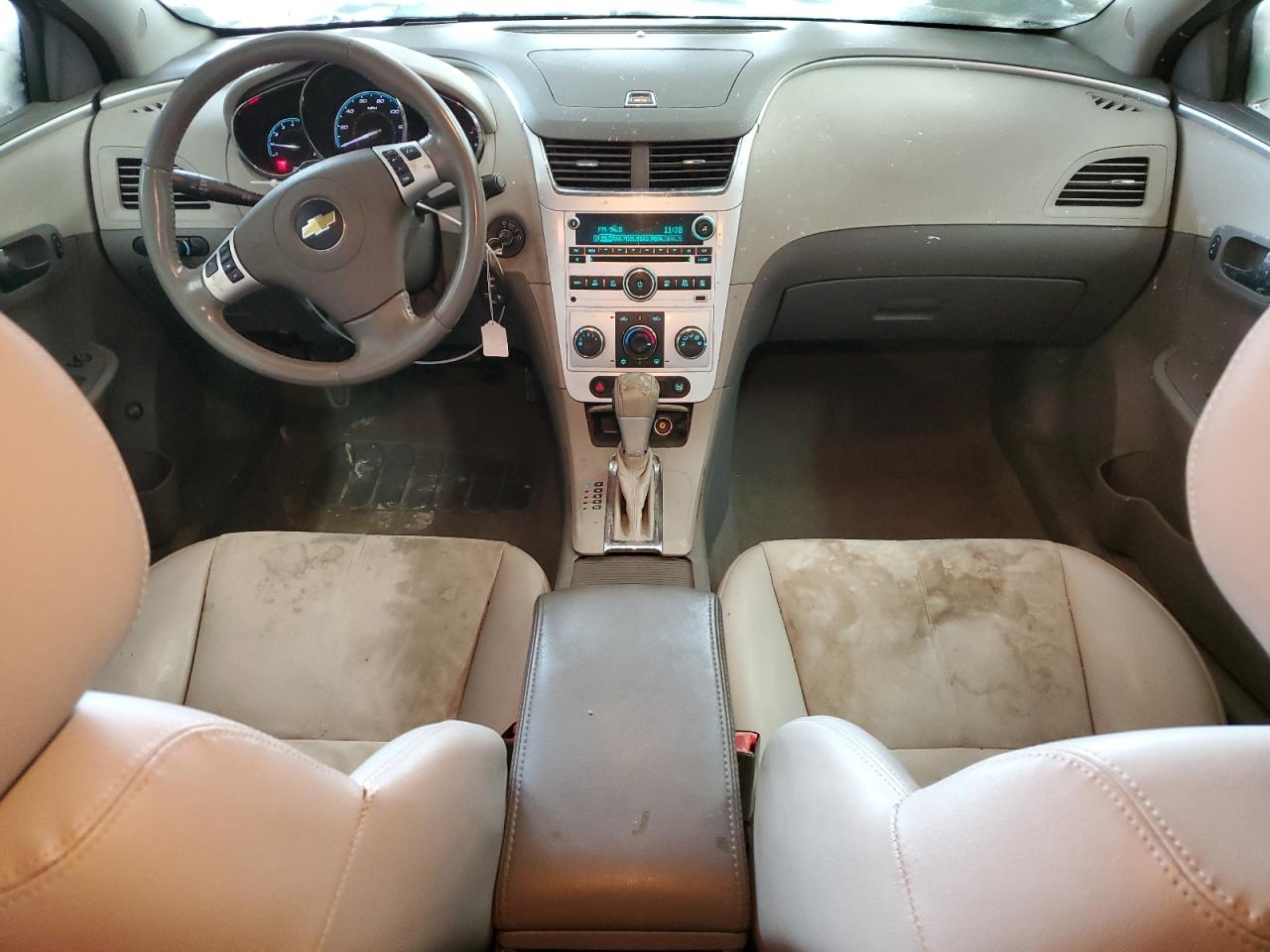 2011 Chevrolet Malibu - Image 8