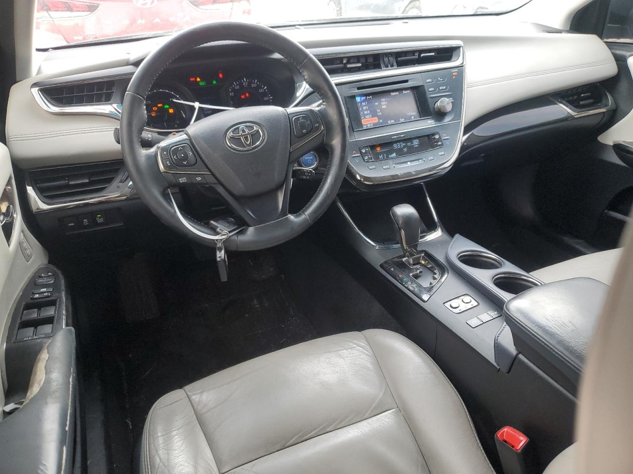 2014 Toyota Avalon - Image 8