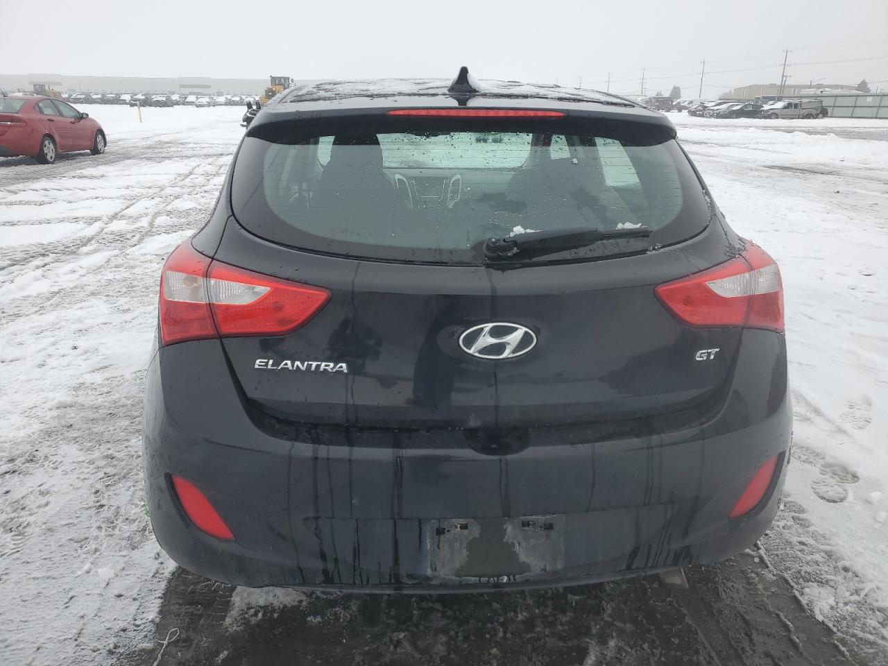 2013 Hyundai Elantra - Image 6