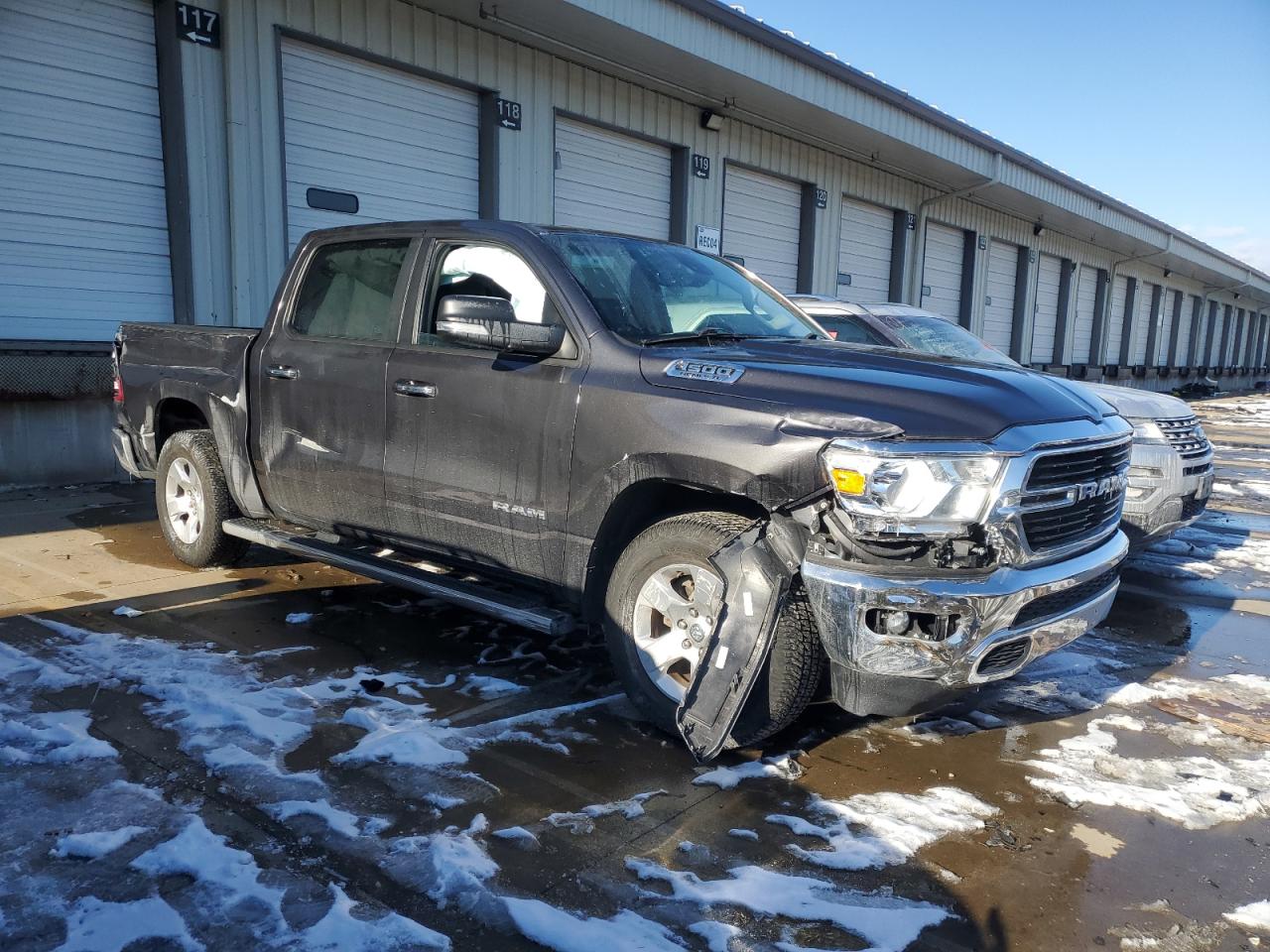 2019 RAM 1500 - Image 4