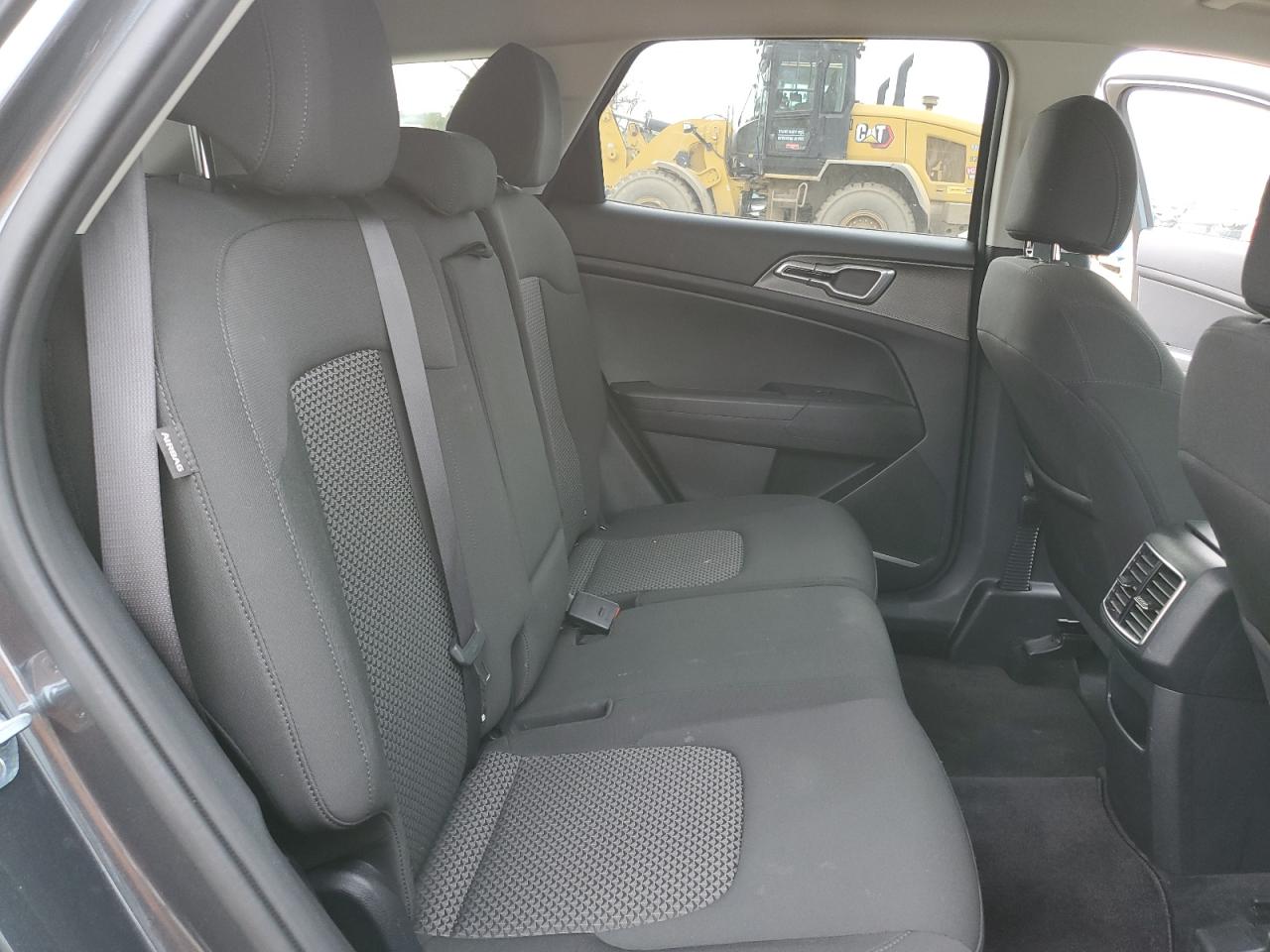 2024 Kia Sportage - Image 11