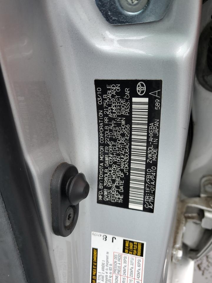 2010 Toyota Prius - Image 12