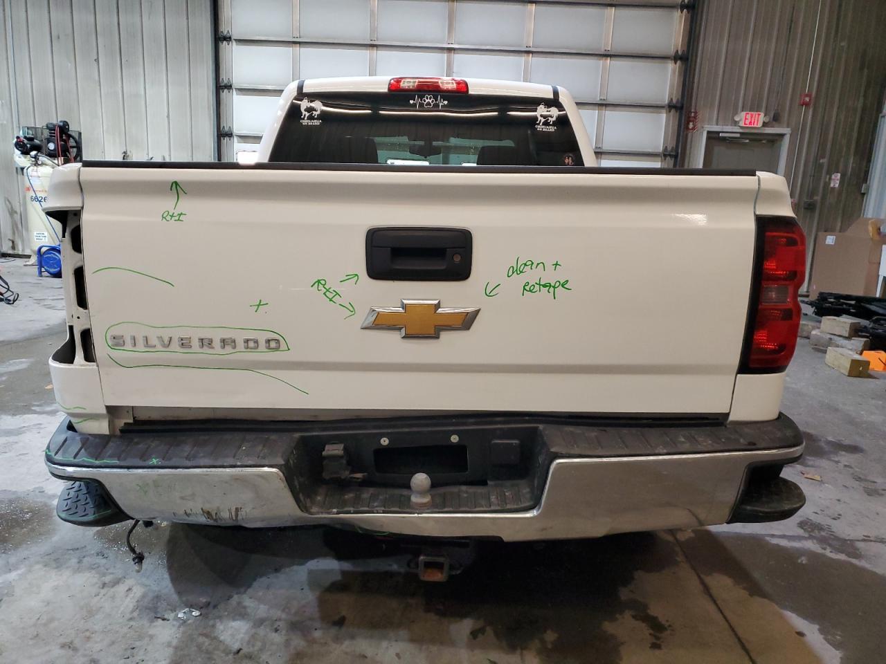 2015 Chevrolet Silverado - Image 6