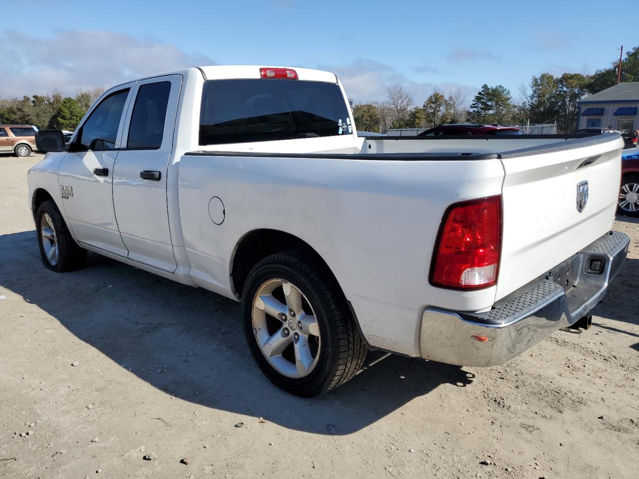 2019 RAM 1500 - Image 2