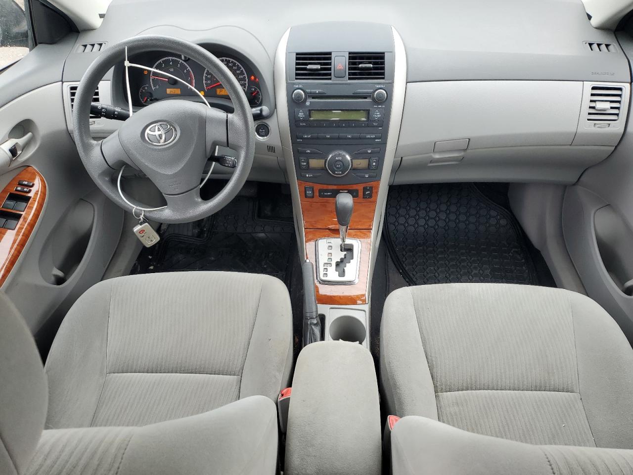 2010 Toyota Corolla - Image 8