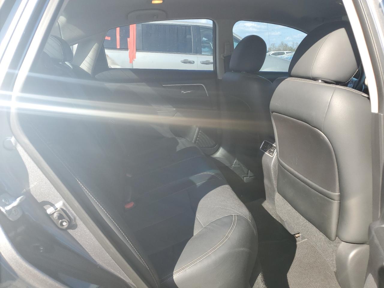 2016 Nissan Altima - Image 10