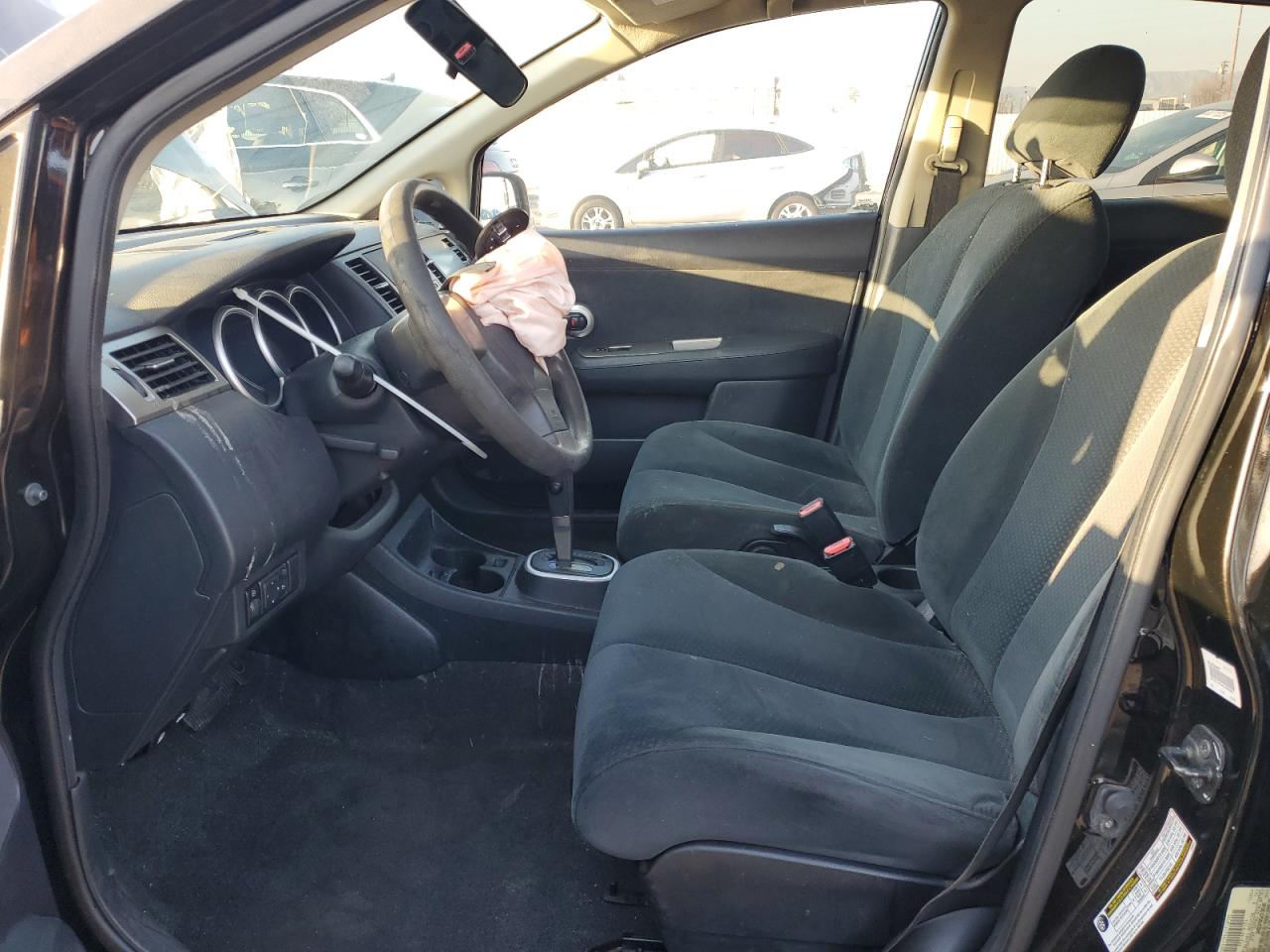 2010 Nissan Versa - Image 7