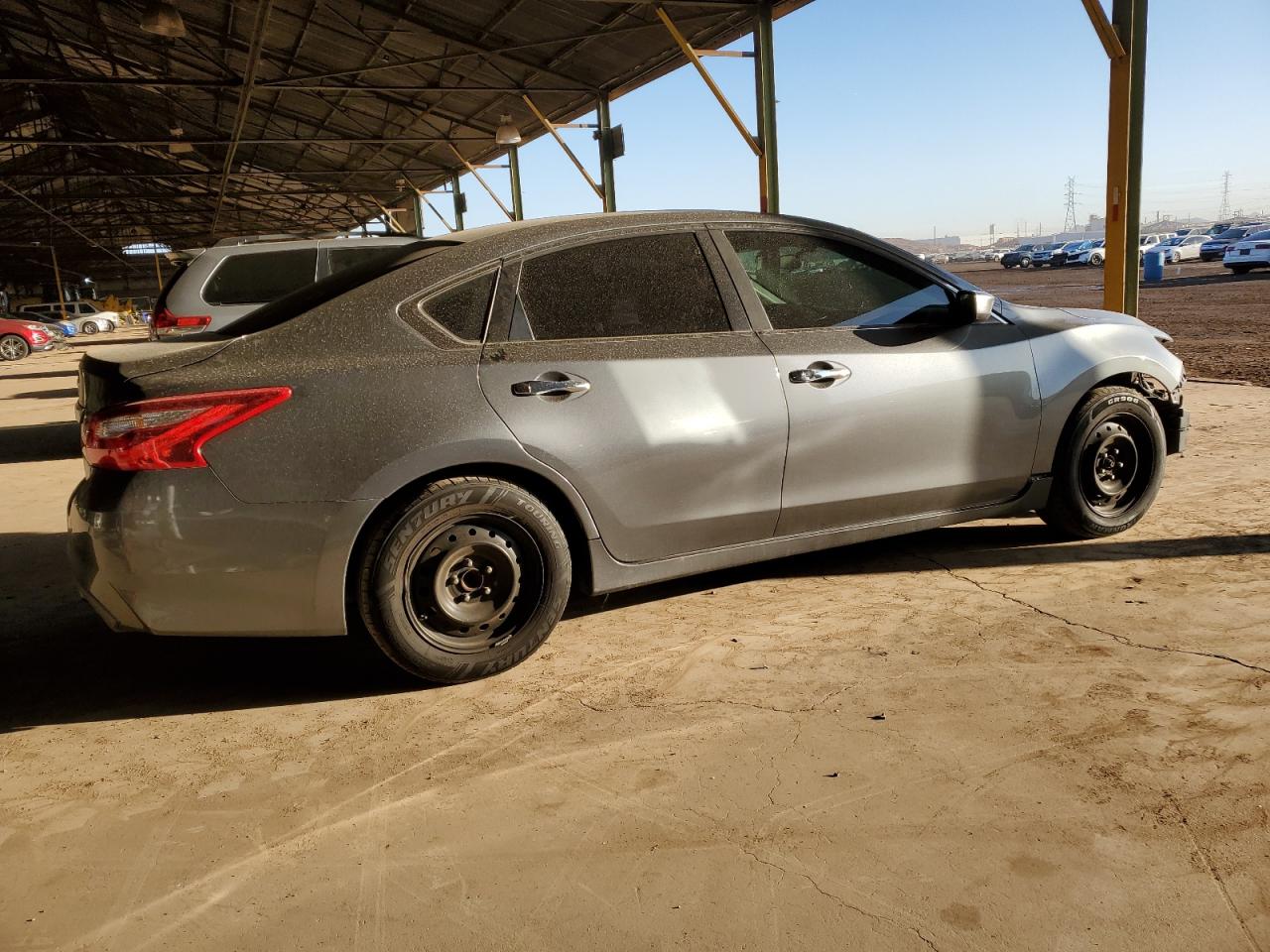 2016 Nissan Altima - Image 3