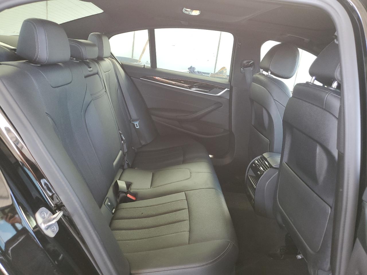 2021 BMW 5er - Image 10