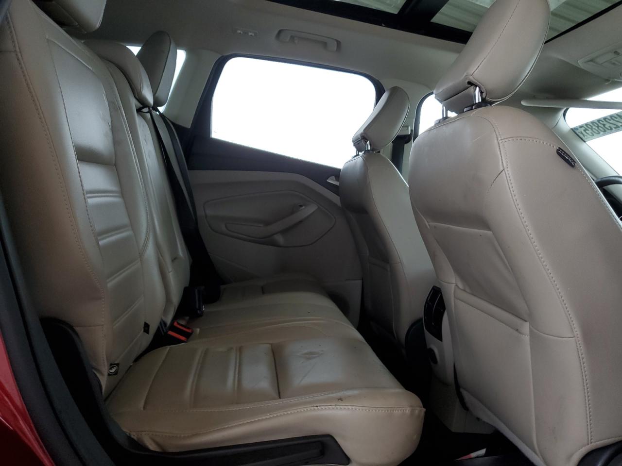 1FMCU0HD3KUB74676 FORD ESCAPE 2019