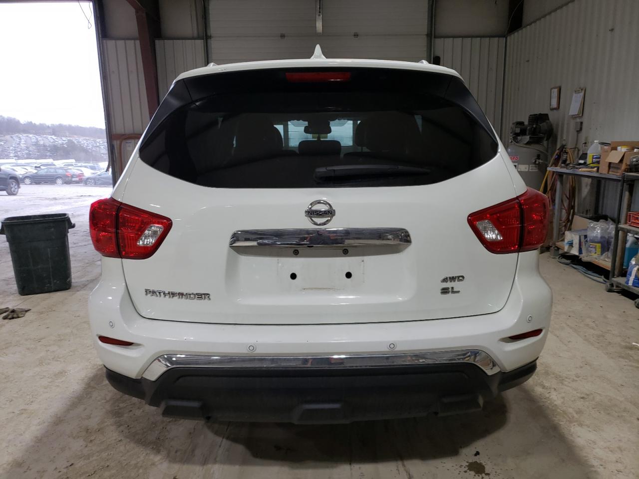 2020 Nissan Pathfinder - Image 6