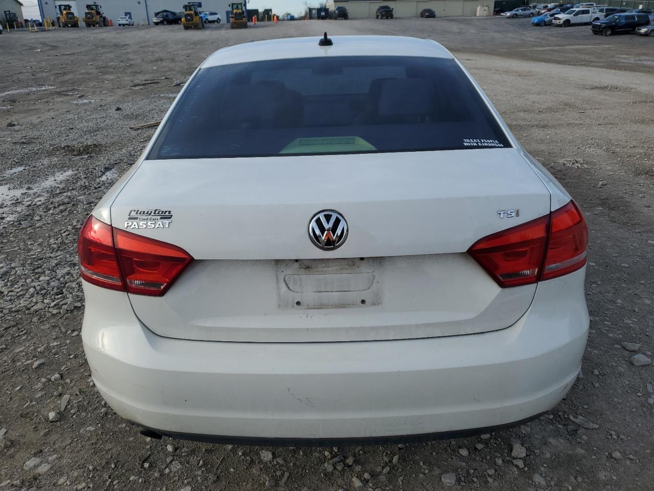 2015 Volkswagen Passat - Image 6