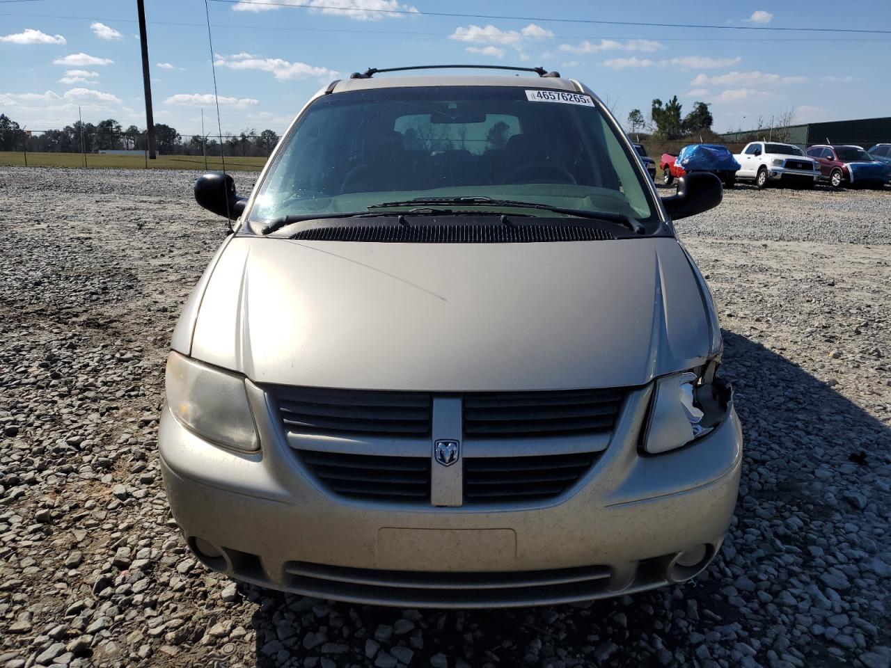 2005 Dodge Caravan - Image 5