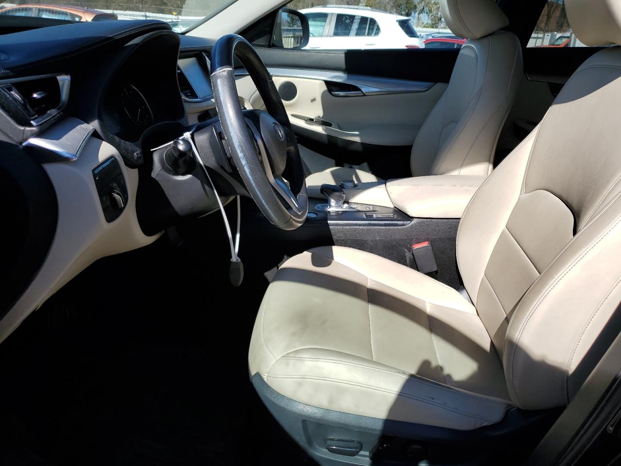 2019 Infiniti QX50 - Image 7
