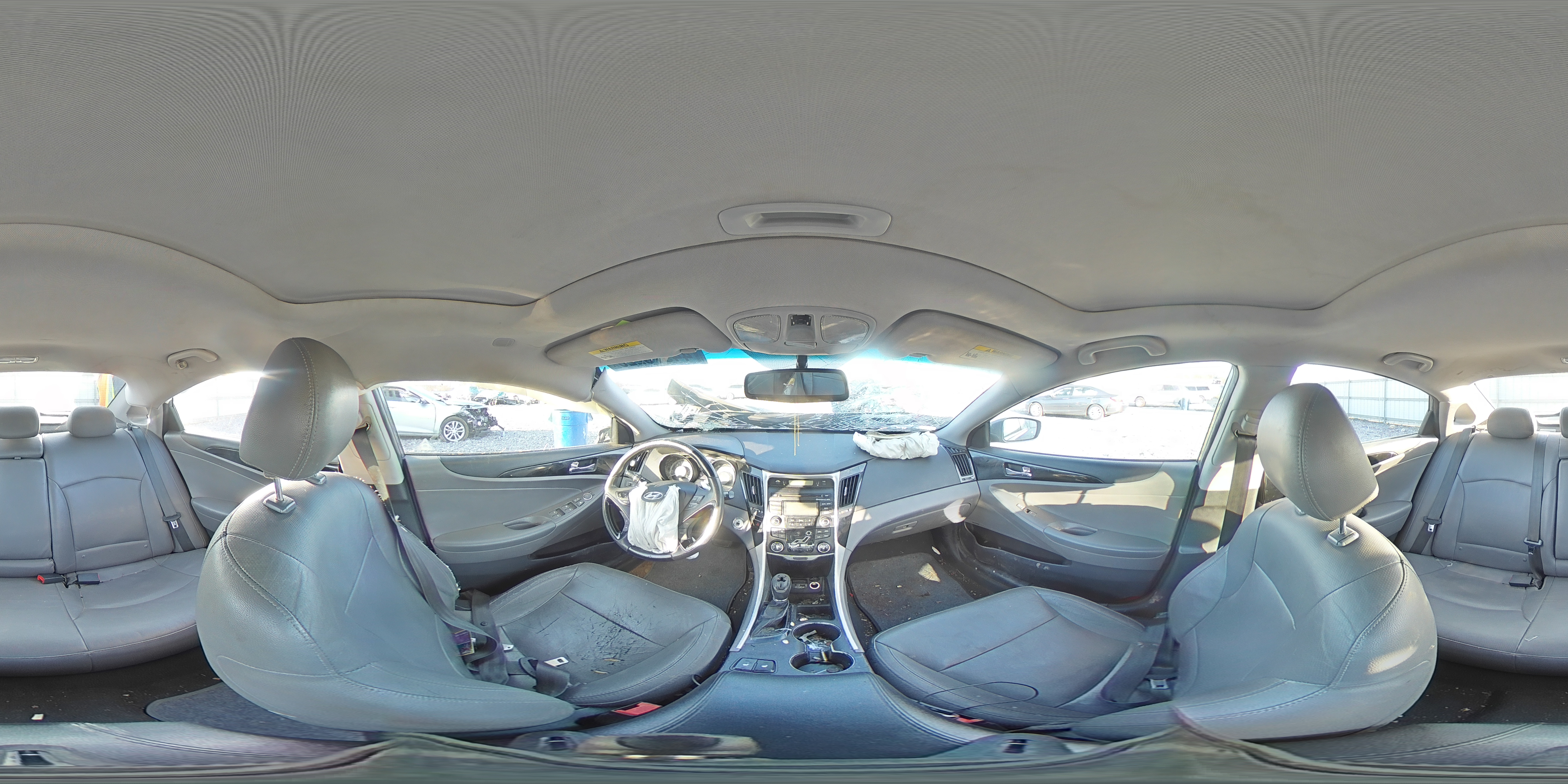 2013 Hyundai Sonata - Image 13