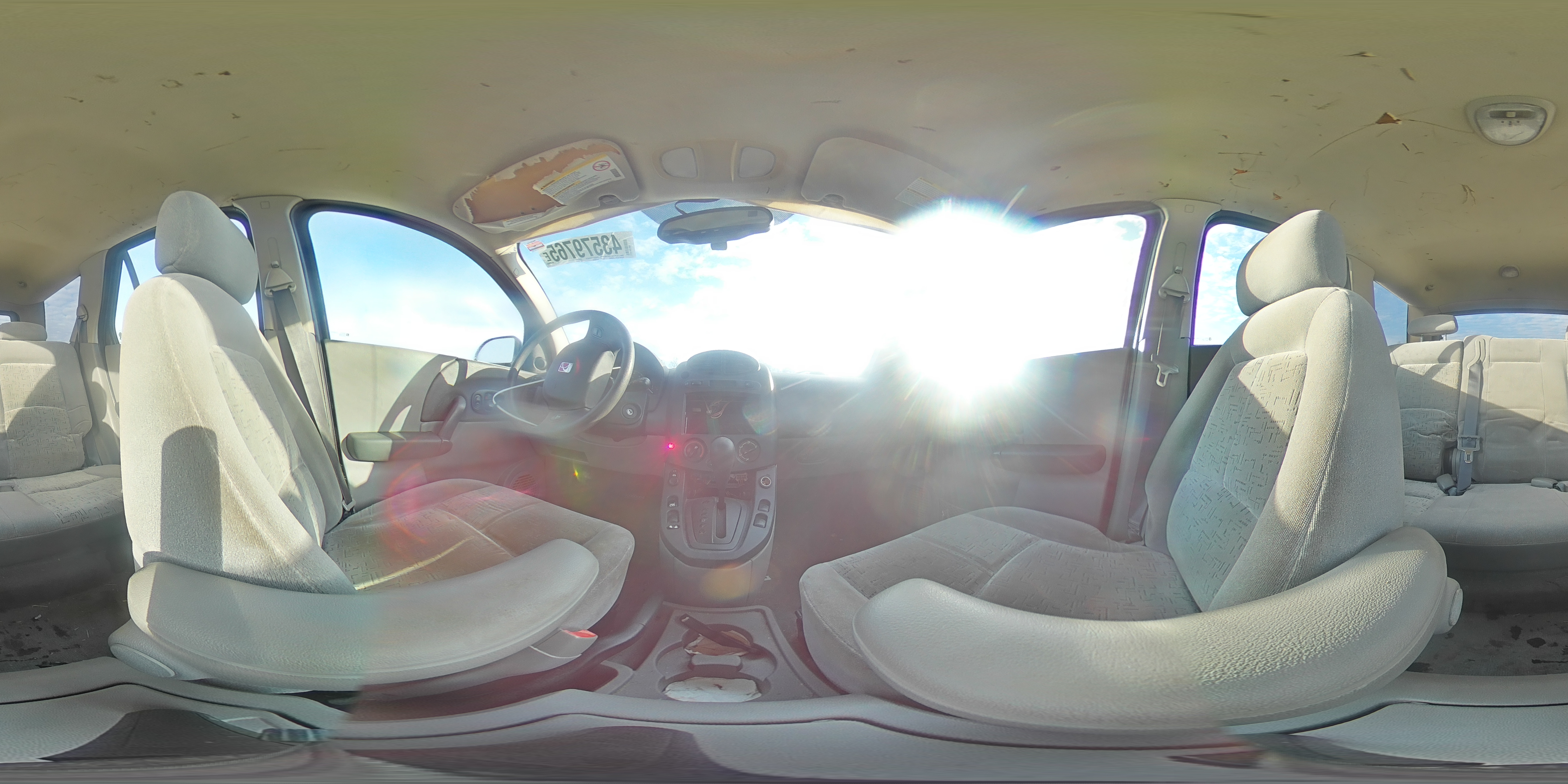 2003 Saturn VUE - Image 14