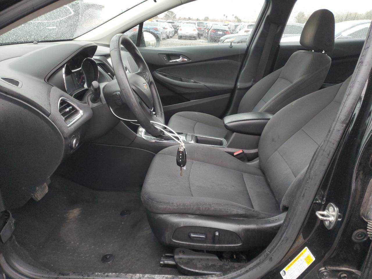 2018 Chevrolet Cruze - Image 7