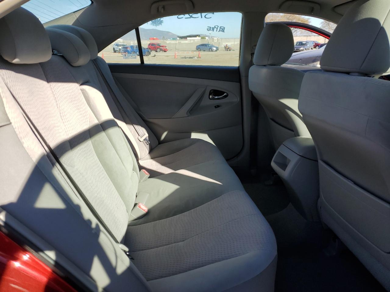 2011 Toyota Camry - Image 10