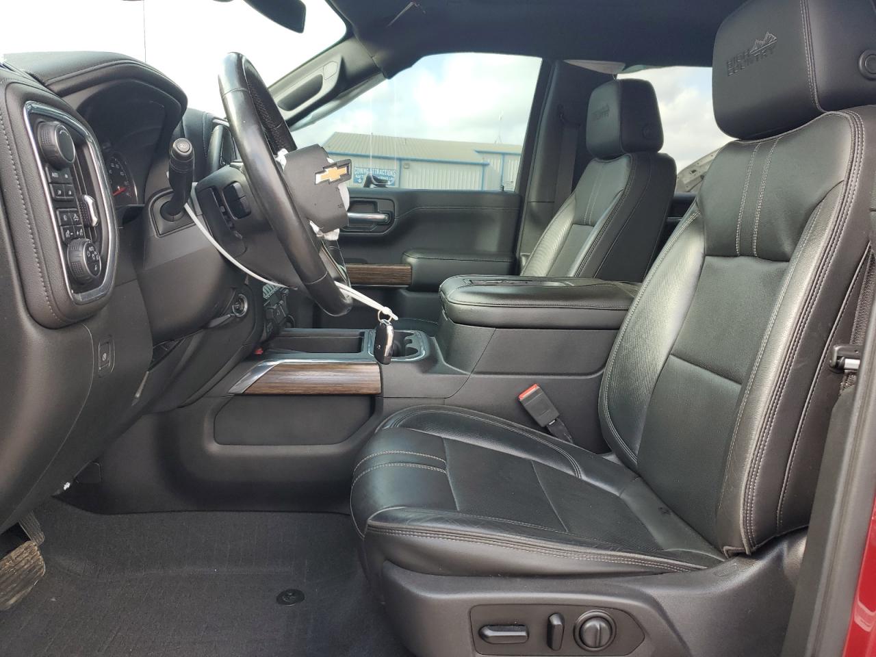 2019 Chevrolet Silverado - Image 7