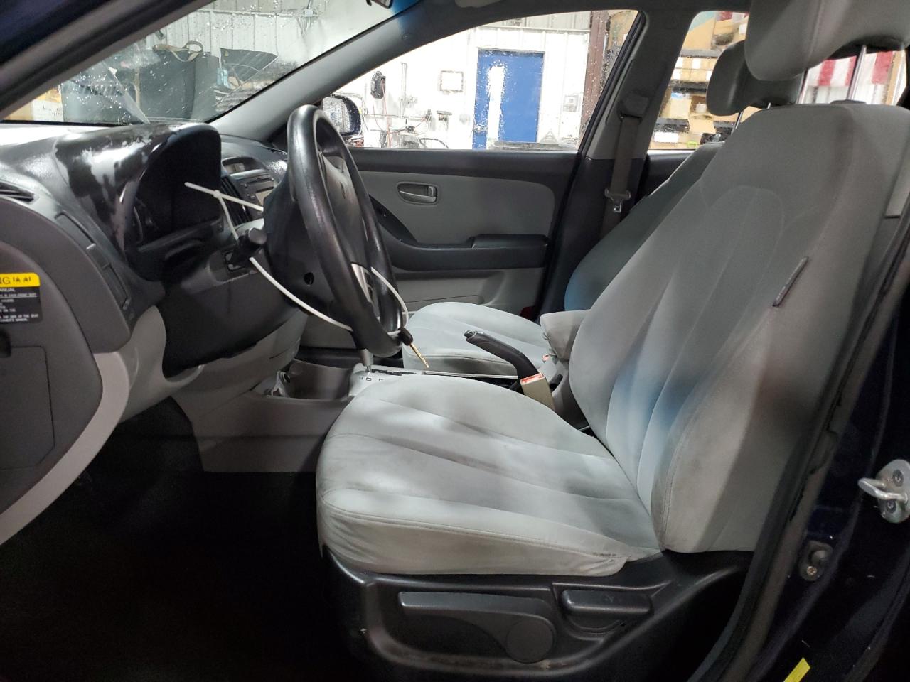 2009 Hyundai Elantra - Image 7