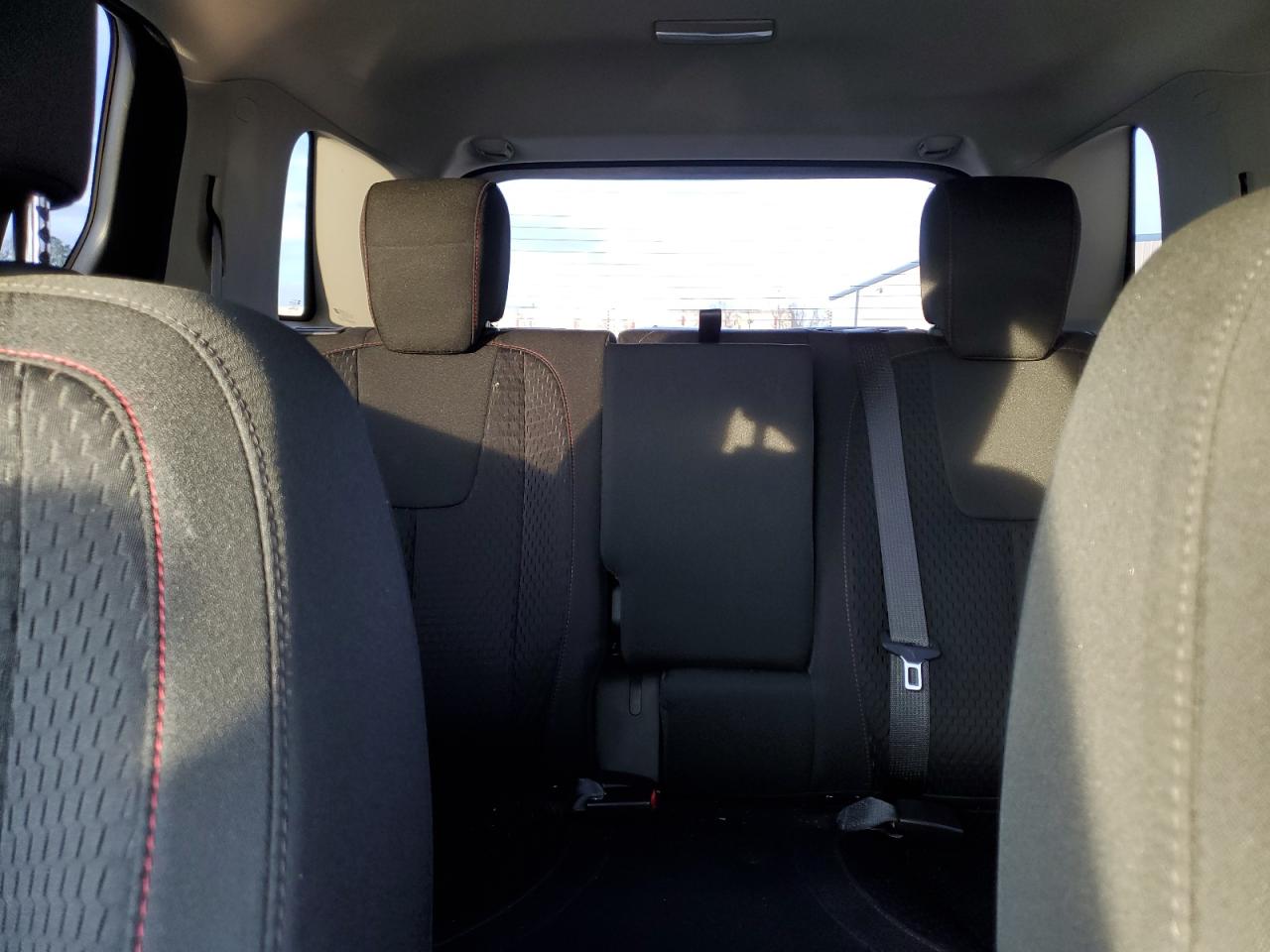 2015 GMC Terrain - Image 10