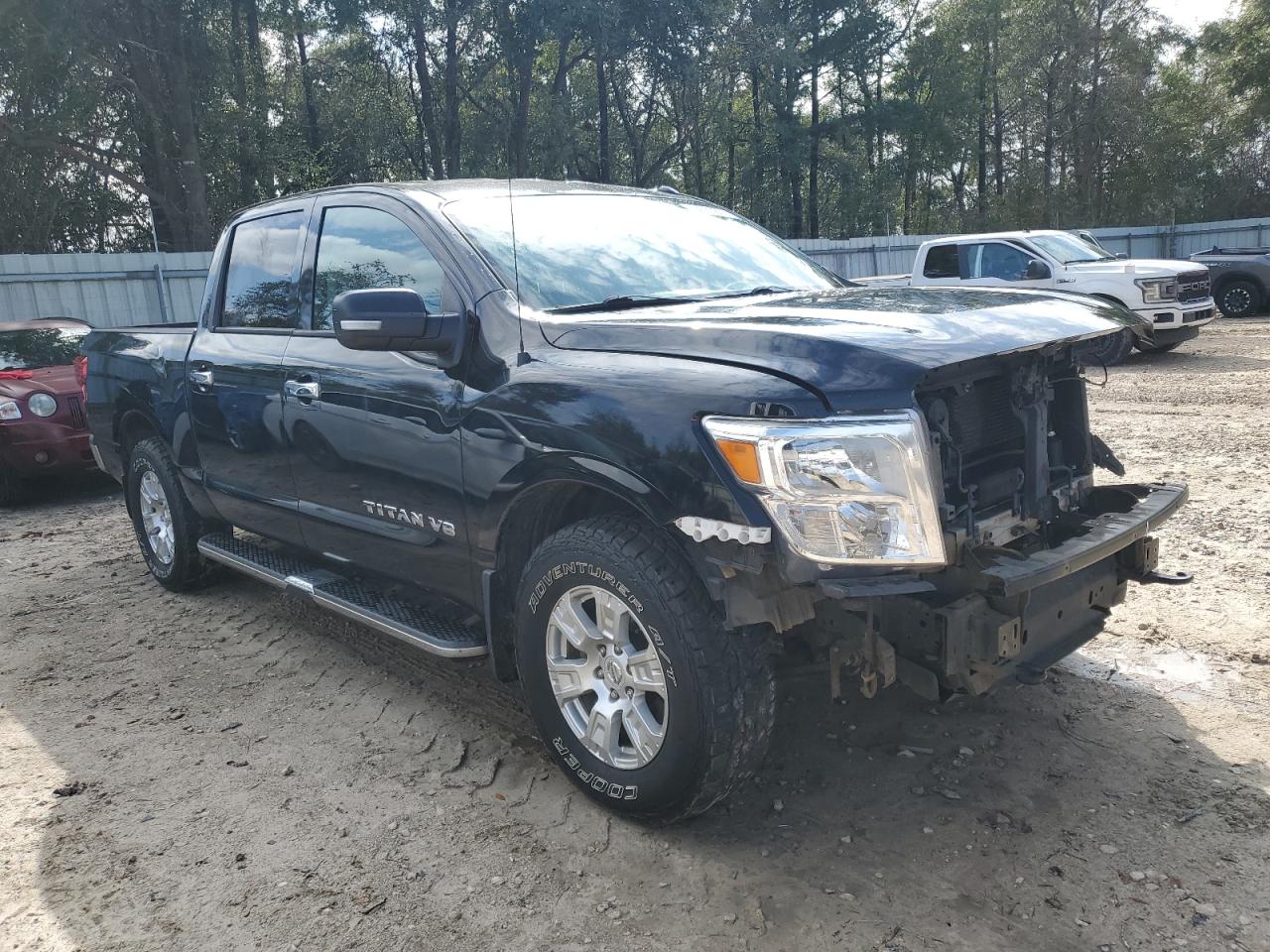 2018 Nissan Titan - Image 4
